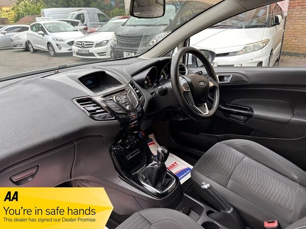 Used Ford Fiesta 2015 for sale - 75210408: Photo 13