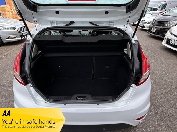 Used Ford Fiesta 2015 for sale - 75210408: Photo 17
