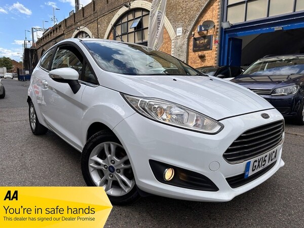 Used Ford Fiesta 2015 for sale - 75210408: Photo 2