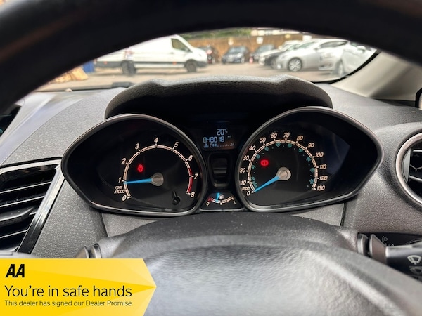 Used Ford Fiesta 2015 for sale - 75210408: Photo 6