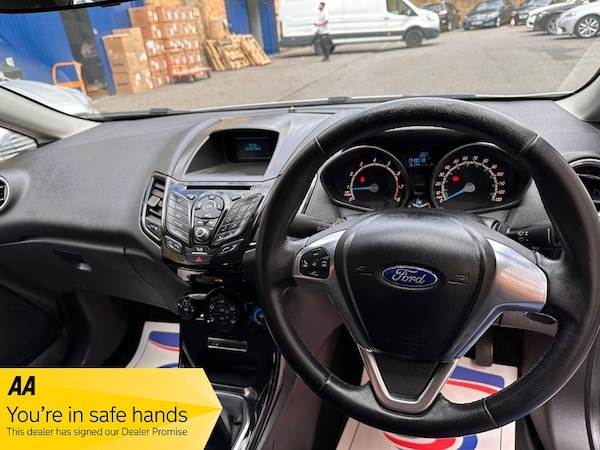 Used Ford Fiesta 2015 for sale - 75210408: Photo 7