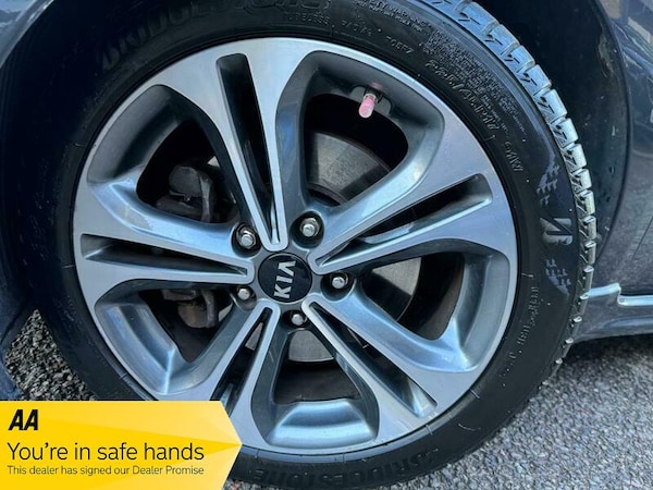 Used Kia Ceed 2017 for sale - 69143146: Photo 40