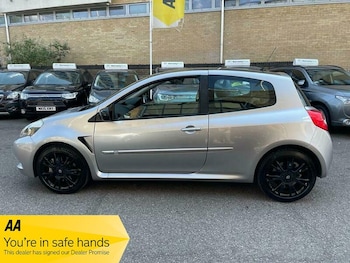 Used Renault Clio 2011 for sale - 76296662: Photo 4