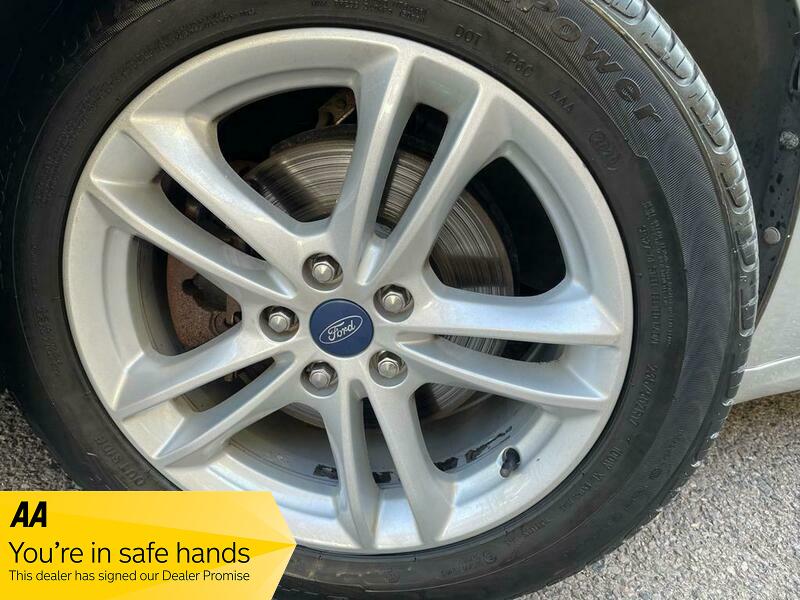 Used Ford Mondeo 2017 for sale - 76296676: Photo 26