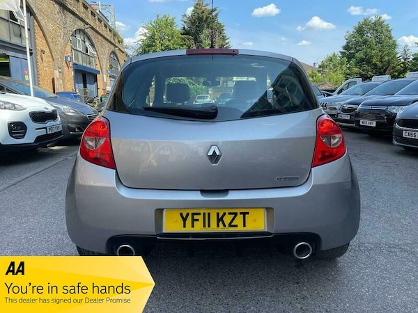 Used Renault Clio 2011 for sale - 67749779: Photo 16