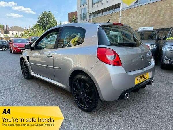 Used Renault Clio 2011 for sale - 67749779: Photo 23