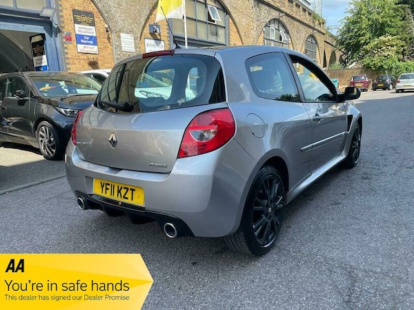 Used Renault Clio 2011 for sale - 67749779: Photo 25