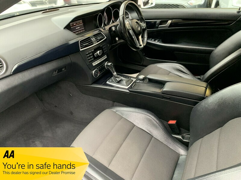 Used Mercedes-Benz C Class 2012 for sale - 76296658: Photo 14