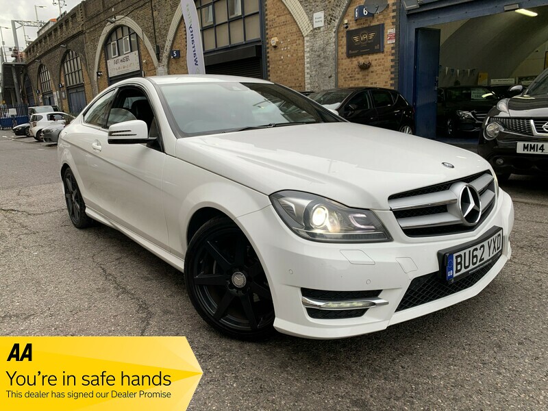 Used Mercedes-Benz C Class 2012 for sale - 76296658: Photo 2