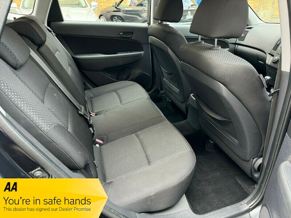 Used Hyundai i30 2011 for sale - 75676287: Photo 11