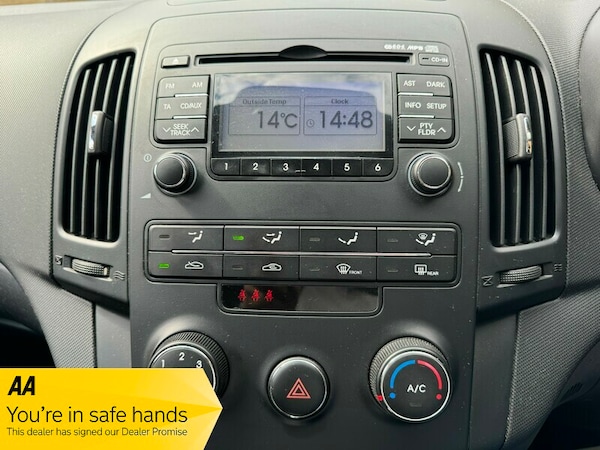 Used Hyundai i30 2011 for sale - 75676287: Photo 16