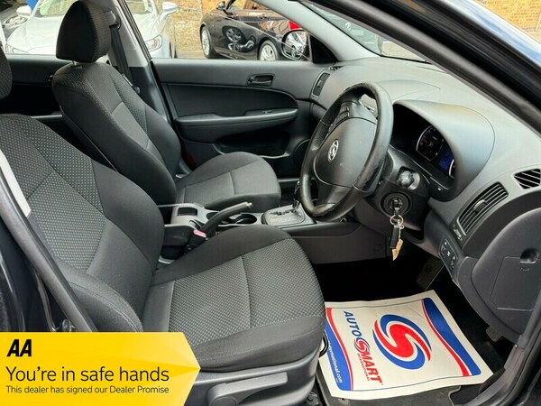 Used Hyundai i30 2011 for sale - 75676287: Photo 3