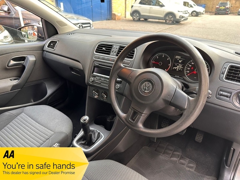 Used Volkswagen Polo 2012 for sale - 76665901: Photo 16