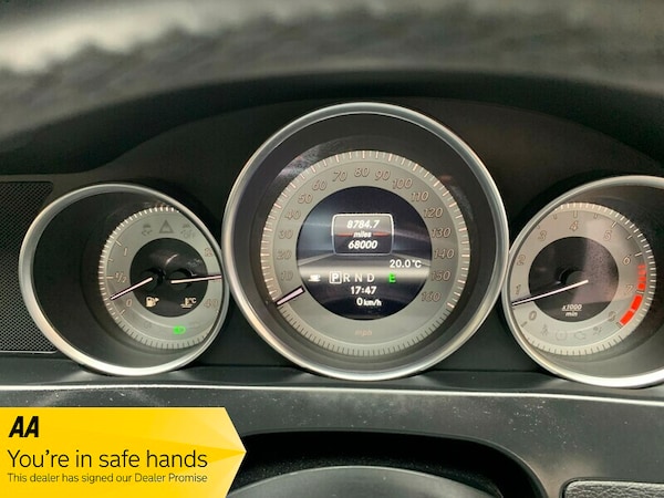 Used Mercedes-Benz C-Class 2012 for sale - 68642017: Photo 10