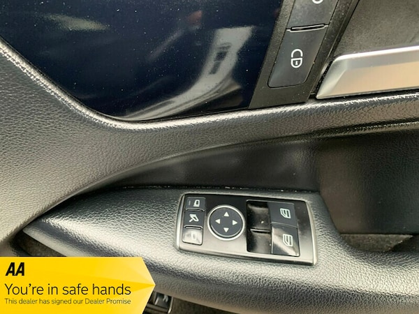 Used Mercedes-Benz C-Class 2012 for sale - 68642017: Photo 16