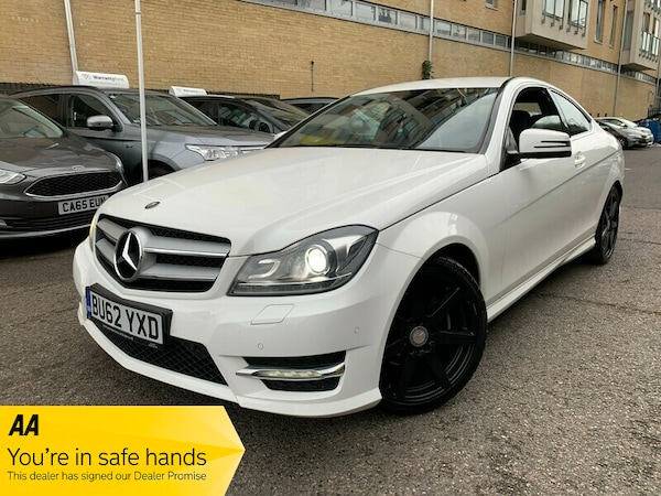Used Mercedes-Benz C-Class 2012 for sale - 68642017: Photo 1
