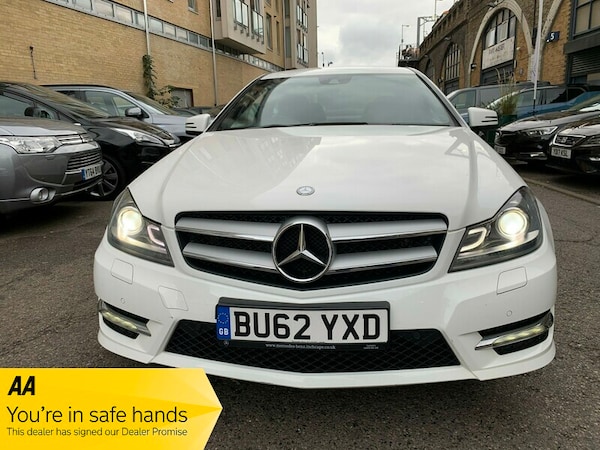Used Mercedes-Benz C-Class 2012 for sale - 68642017: Photo 3