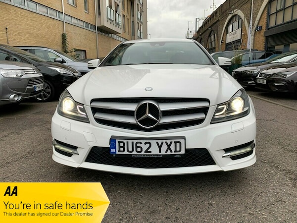 Used Mercedes-Benz C-Class 2012 for sale - 68642017: Photo 5
