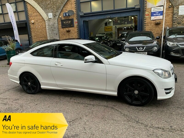 Used Mercedes-Benz C-Class 2012 for sale - 68642017: Photo 8