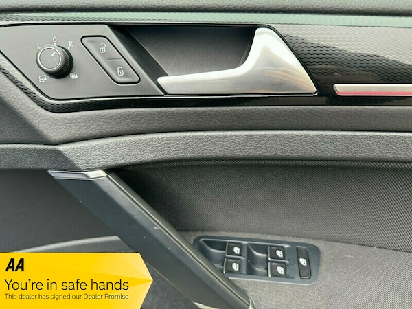 Used Volkswagen Golf 2024 for sale - 76296659: Photo 37