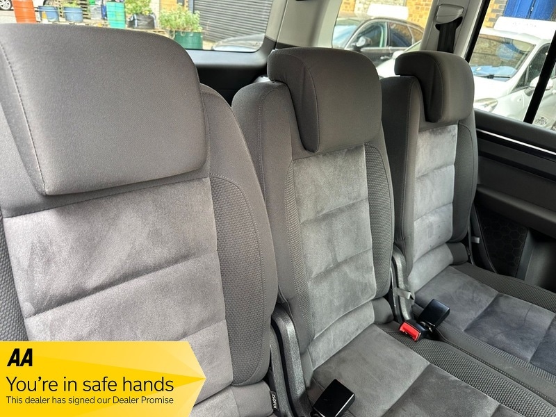 Used Volkswagen Touran 2014 for sale - 77836530: Photo 11