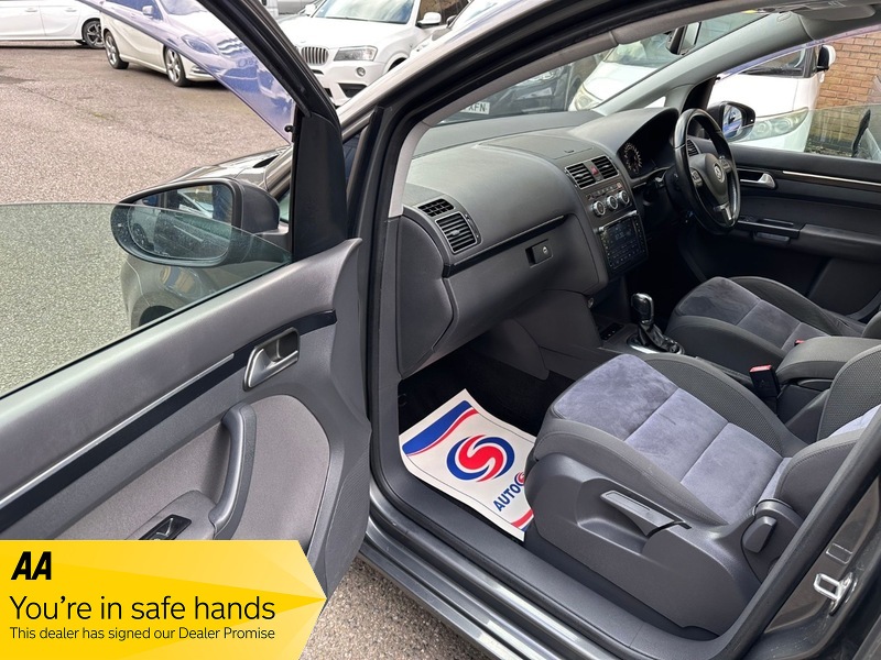 Used Volkswagen Touran 2014 for sale - 77836530: Photo 27