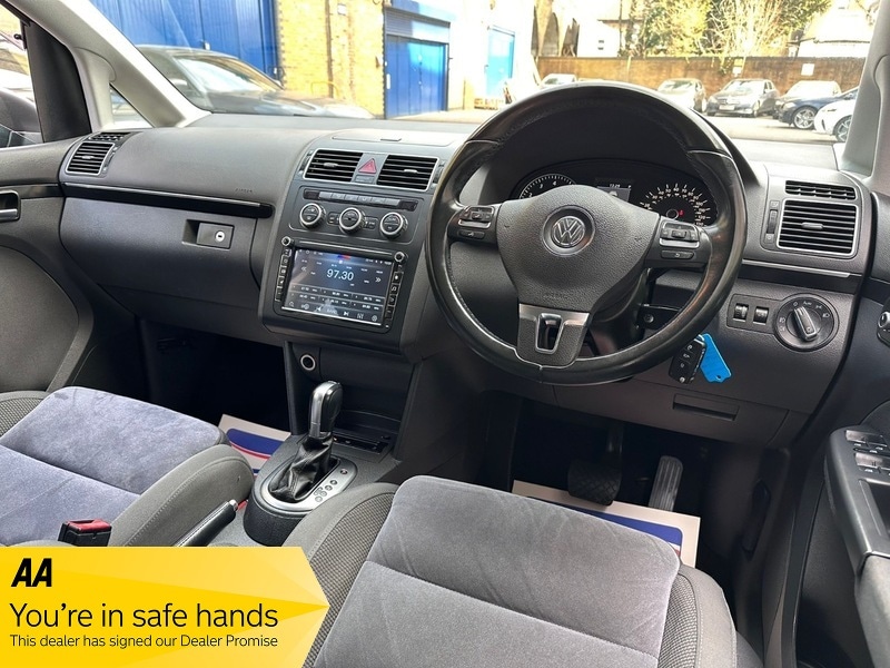 Used Volkswagen Touran 2014 for sale - 77836530: Photo 3