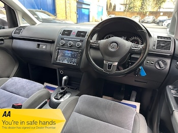 Used Volkswagen Touran 2014 for sale - 77836530: Photo