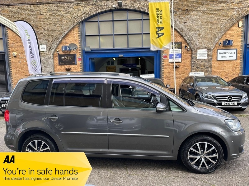 Used Volkswagen Touran 2014 for sale - 77836530: Photo 8