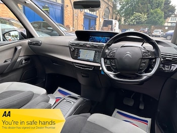 Used Citroen Grand C4 Picasso 2016 for sale - 78659172: Photo