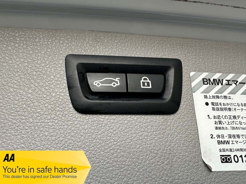 Used BMW 3 Series 2024 for sale - 76296687: Photo 30