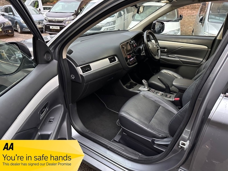 Used Mitsubishi Outlander 2014 for sale - 76596065: Photo 12