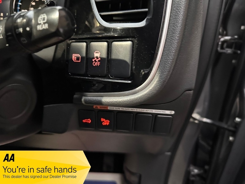 Used Mitsubishi Outlander 2014 for sale - 76596065: Photo 21