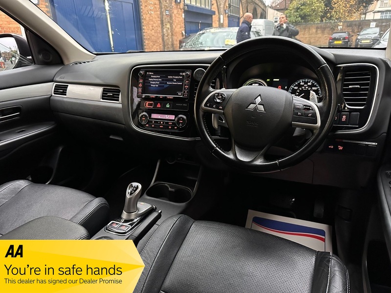 Used Mitsubishi Outlander 2014 for sale - 76596065: Photo 24