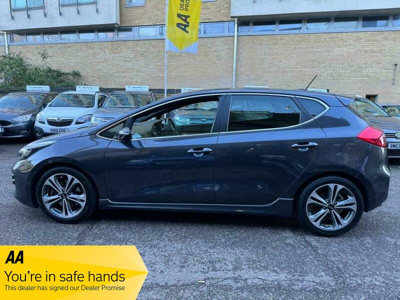 Used Kia Ceed 2017 for sale - 76292269: Photo 4