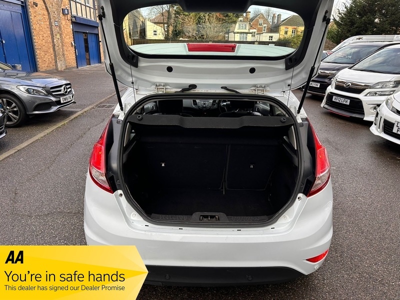 Used Ford Fiesta 2014 for sale - 77399935: Photo 13