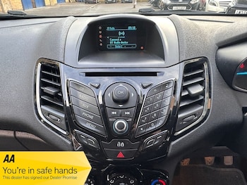 Used Ford Fiesta 2014 for sale - 77399935: Photo