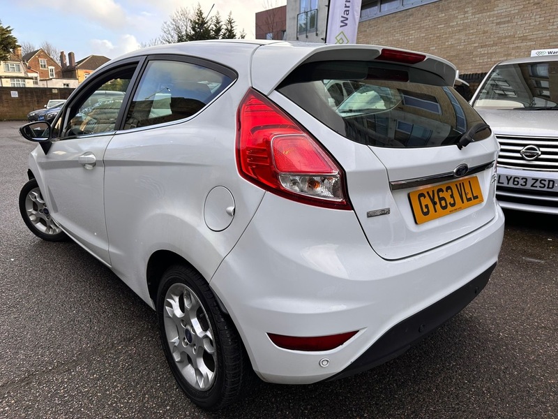 Used Ford Fiesta 2014 for sale - 77399935: Photo 4