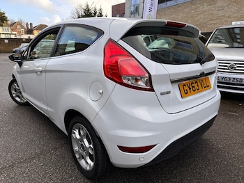 Used Ford Fiesta 2014 for sale - 77399935: Photo