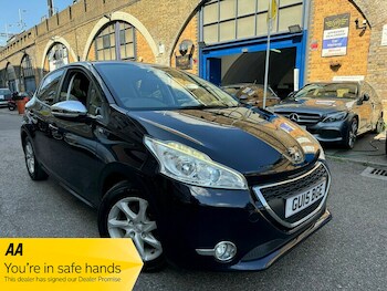 Used Peugeot 208 2015 for sale - 78414736: Photo