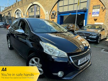 Used Peugeot 208 2015 for sale - 78414736: Photo