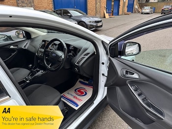 Used Ford Focus 2016 for sale - 77880722: Photo