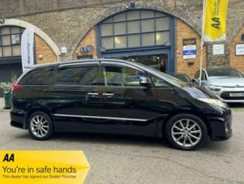 Used Toyota Estima  for sale - 69705973: Photo