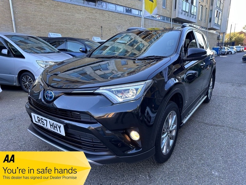 Used Toyota RAV4 2017 for sale - 77976857: Photo 17