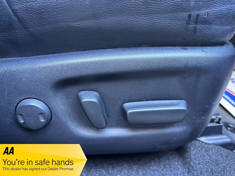 Used Toyota RAV4 2017 for sale - 77976857: Photo 24