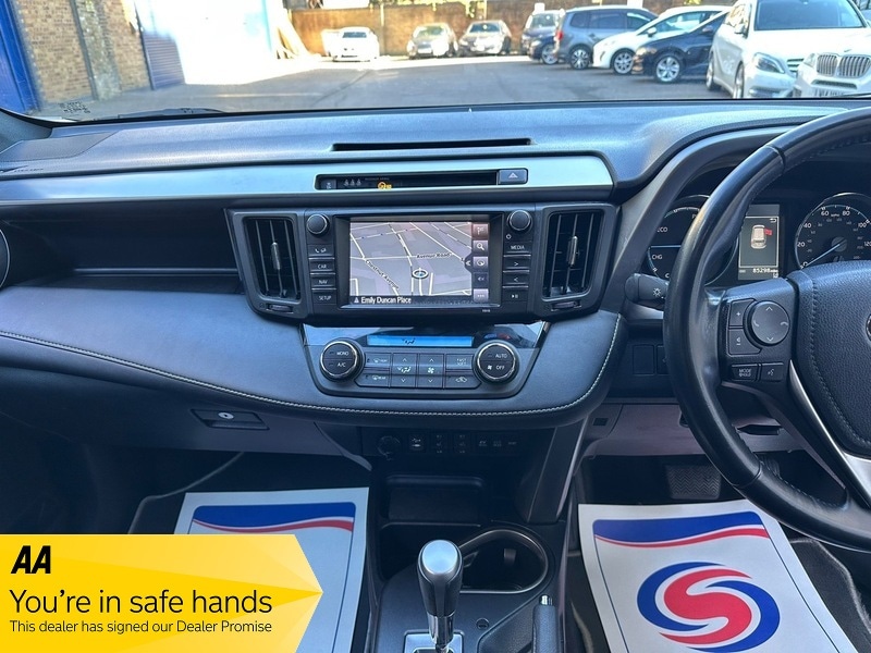 Used Toyota RAV4 2017 for sale - 77976857: Photo 26