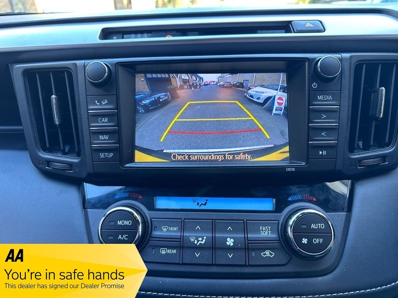 Used Toyota RAV4 2017 for sale - 77976857: Photo 29