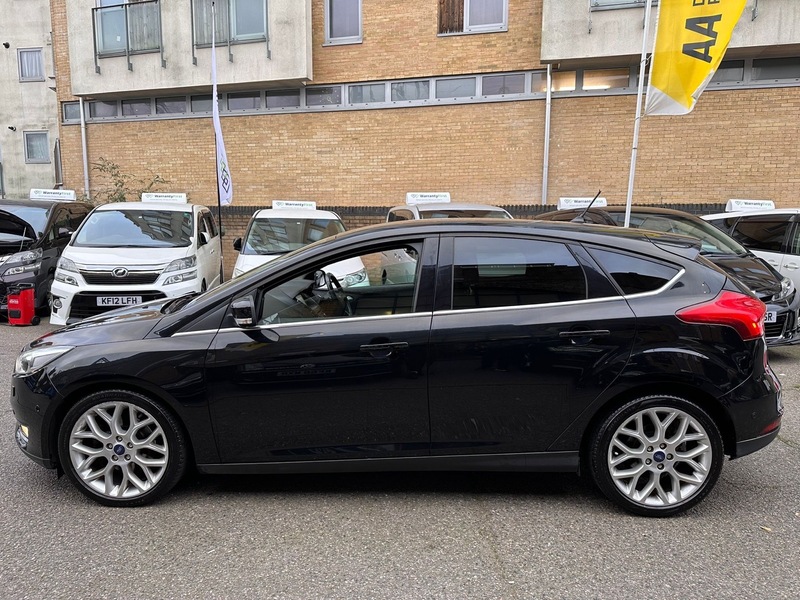 Used Ford Focus 2017 for sale - 77084231: Photo 7