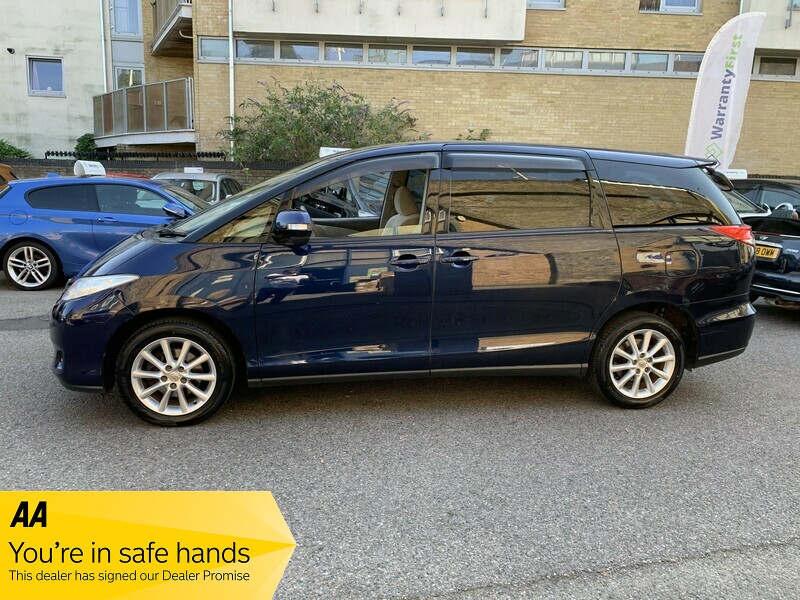 Used Toyota Estima 2019 for sale - 76296679: Photo 2