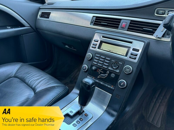 Used Volvo V70 2009 for sale - 74332897: Photo 19